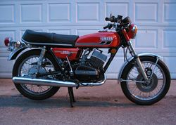 1975-Yamaha-RD350-Orange-551-3.jpg