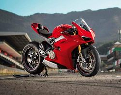 Ducati-Panigale-V4 18 02.jpg