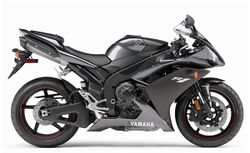 2007-Yamaha-R1-in-Charcoal-Silver-left-side.jpg