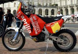 Aprilia-RXV-Dakar--1.jpg