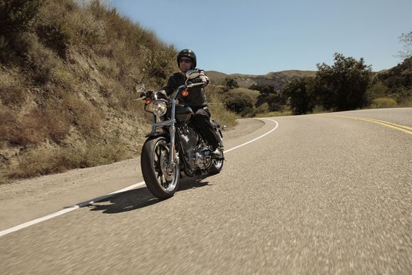 2011 Harley Davidson Superlow