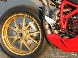 Ducati-1098S-Corse--1.jpg