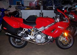 2005-Ducati-ST4s-Red-5686-3.jpg