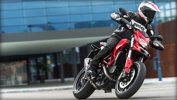 2015 Ducati Hypermotard