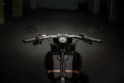 Harley-davidson-cvo-pro-street-breakout-3-2017-2.jpg
