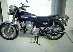 1975-Suzuki-RE5-Blue-6800-3.jpg