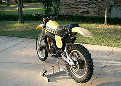 1978-Yamaha-YZ250-Yellow-2.jpg