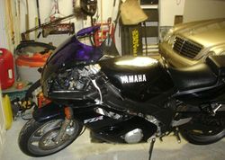1991-Yamaha-FZR600-Black-4088-2.jpg