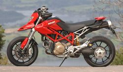 Ducati-hypermotard-1100-2008-2008-3.jpg