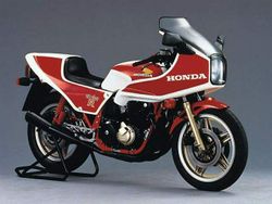 Honda-CB1100R-81--1.jpg