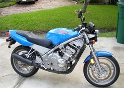 1990-Honda-CB1-Blue-0.jpg