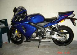 2004-Honda-CBR600RR-Blue-2.jpg