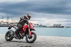 Ducati-hypermotard-2013-2013-1.jpg