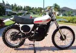 1975-Yamaha-MX250B-White-2497-0.jpg