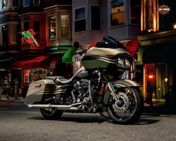 Harley-Davidson FLTRX-SE Road Glide Custom CVO