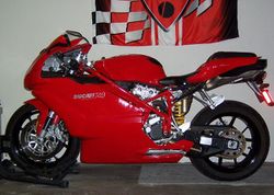 2005-Ducati-749-Red-7219-3.jpg