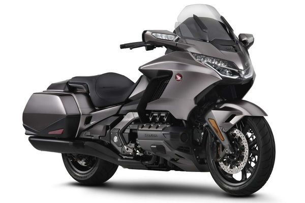 Honda GLX1800 Gold Wing / Automatic DCT