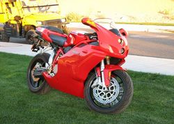 2005-Ducati-749-Red-5657-2.jpg
