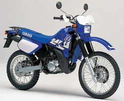 Yamaha-dt125-2001-2007-3.jpg