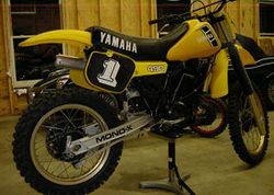 1982-Yamaha-YZ490-Yellow-2991-4.jpg