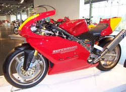 Ducati-supermono-desmoquattro-1993-1993-2.jpg