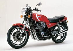 Yamaha-XJ-750E.jpg