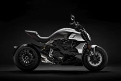 Ducati-diavel-1260-2019-0.jpg