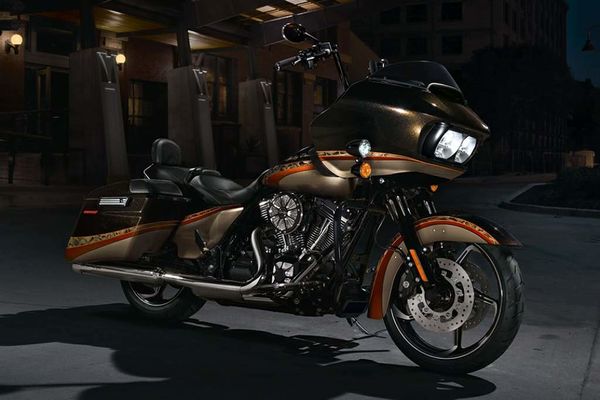 Harley-Davidson FLTRX Road Glide Special