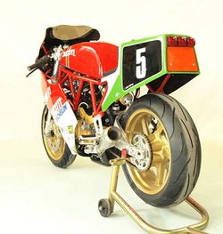 Ducati-750F1-Racer-1.jpg