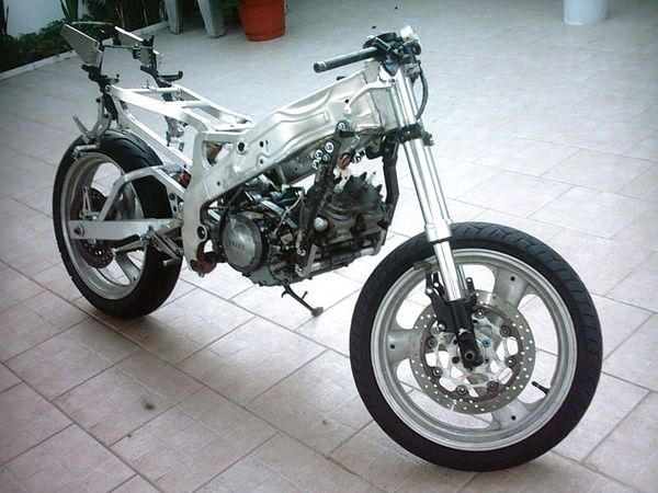 1991 - 1993 Yamaha TZR 125R