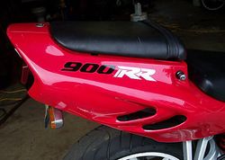 1996-Honda-CBR900RR-Red-4.jpg