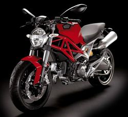 Ducati-monster-696-2012-2012-4.jpg