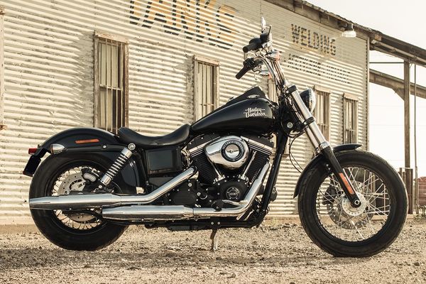 2017 Harley Davidson STREET BOB