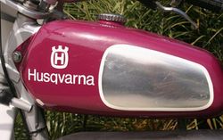 1975-Husqvarna-GP360-Maroon-Silver-3017-2.jpg