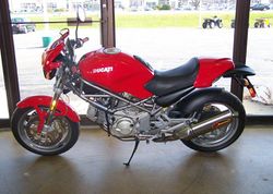 2002-Ducati-Monster-620i-Red-4002-0.jpg