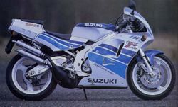 Suzuki-rgv-250-gamma-2-1987-1997-4.jpg