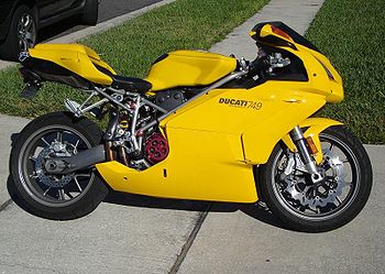 2004-Ducati-749-Yellow-2314-0.jpg