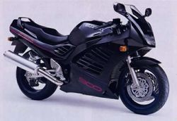 Suzuki-rf900-1994-1999-4.jpg