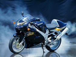 Suzuki-tl1000-1998-2002-2.jpg
