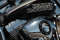Harley-davidson-low-rider-3-2017-4.jpg