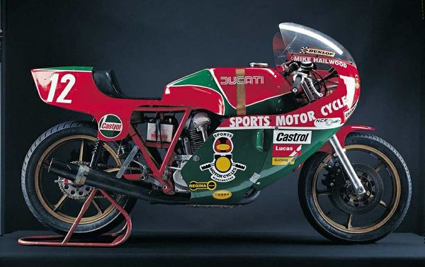 Racing Bikes Ducati 900SS TT