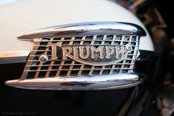 Triumph T100 Tiger
