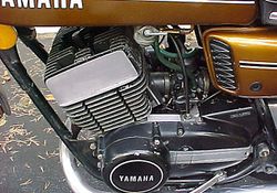 1974-Yamaha-RD250-Gold-214-3.jpg