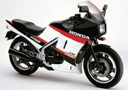 Honda-VT250-85-integra.jpg