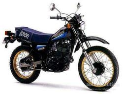 Suzuki-dr500-1982-1982-1.jpg