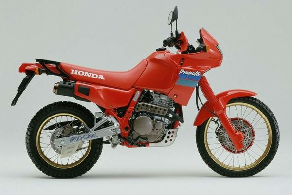 Honda NX250 Dominator