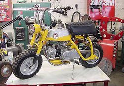 1969-Honda-Z50AK0-Yellow-0.jpg