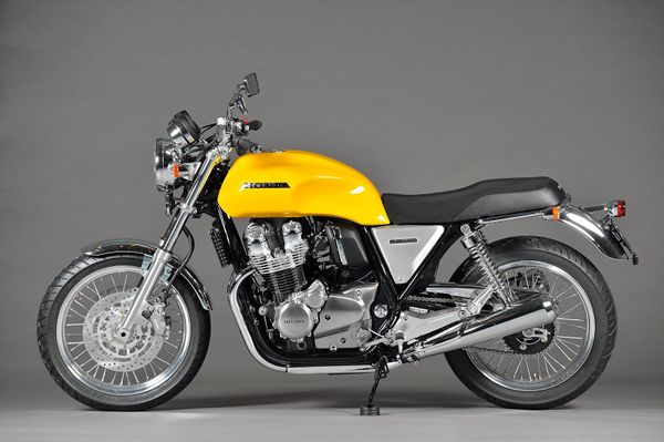 Honda CB 1100 Concept Tokyo Motorcycle Show 2015 yellow