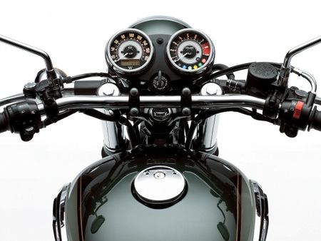 Kawasaki W800: review, history, specs - CycleChaos