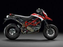 Ducati-hypermotard-1100-evo-2-2012-2012-0.jpg